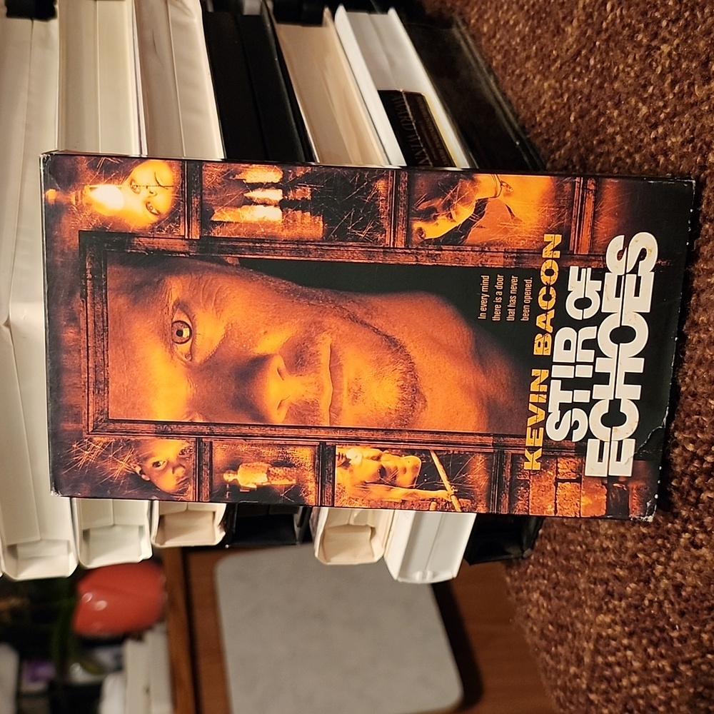 VHS TAPE - "Stir Of Echoes" with Kevin Bacon